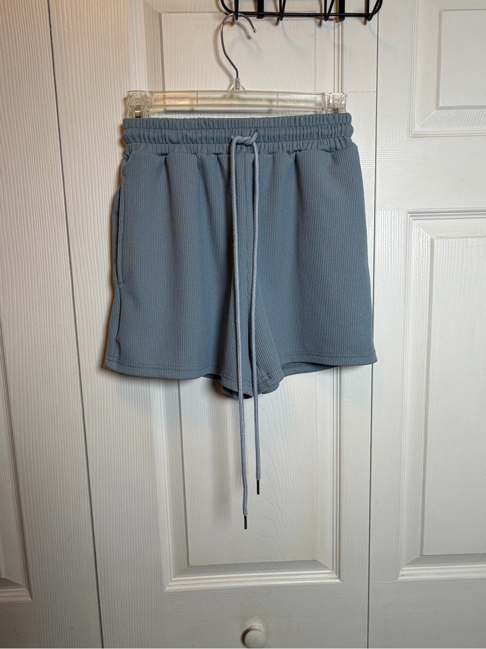 SHEIN 2 Piece Lounge Set Blue Ribbed Tank & Shorts Size Medium - Picture 4 of 10